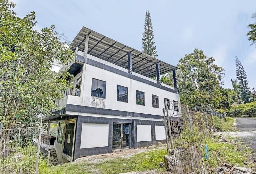 호텔 Villa A1 By Oyo