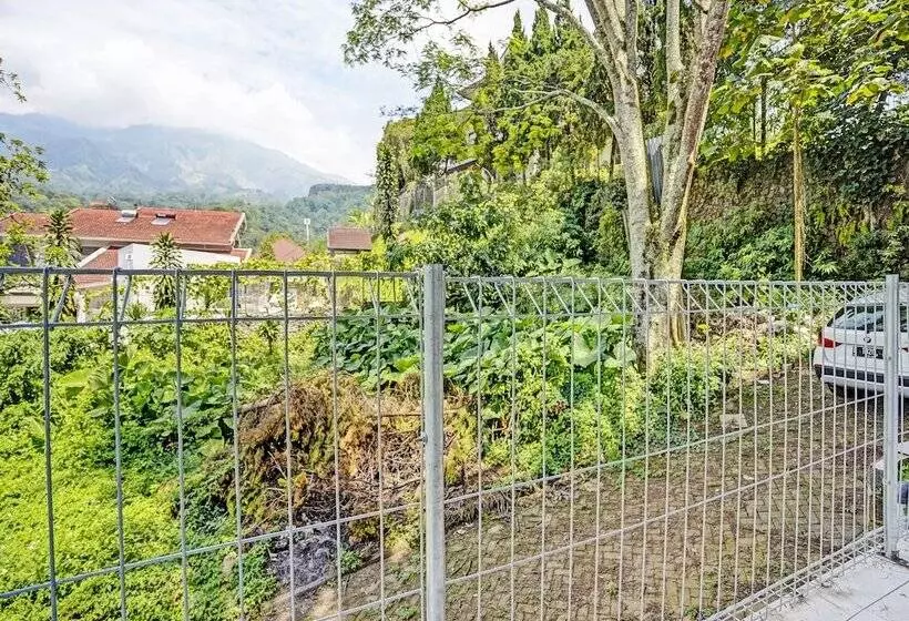 Hotelli Villa A1 By Oyo