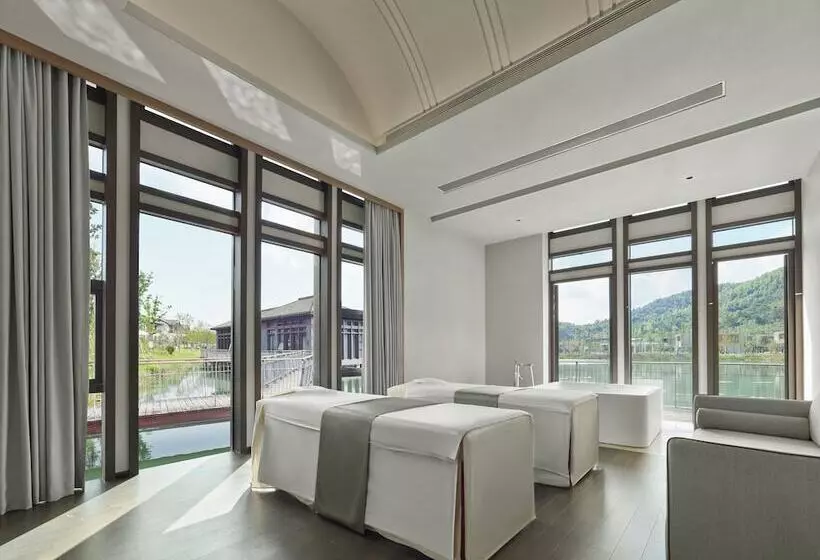 Hotelli Homm Huzhou Xisai Shan