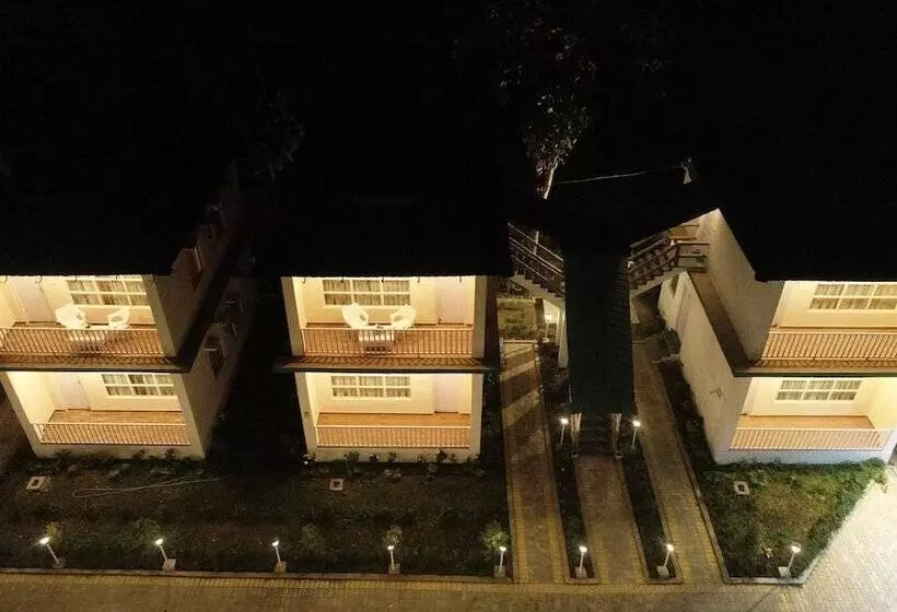 ホテル Jaldapara Forest Tourist Lodge