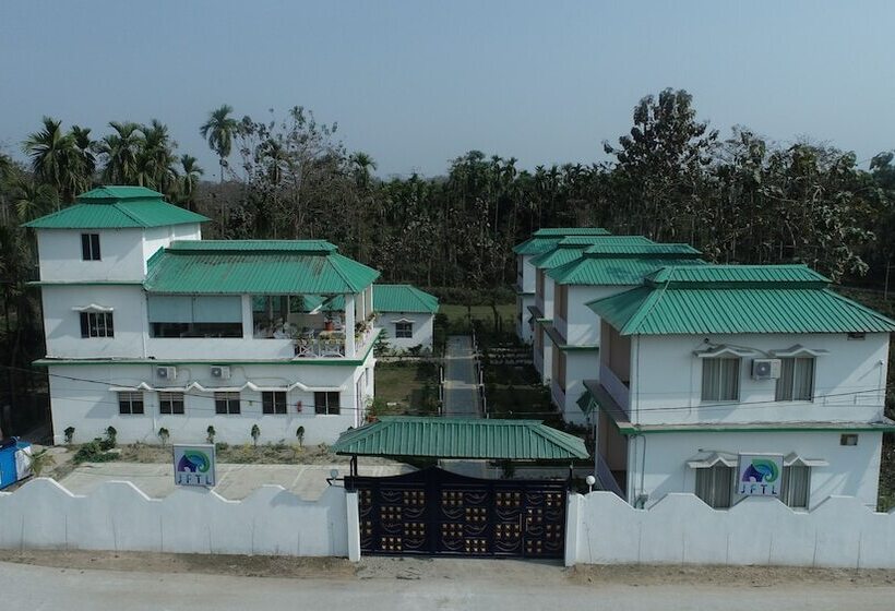 Hotel Jaldapara Forest Tourist Lodge