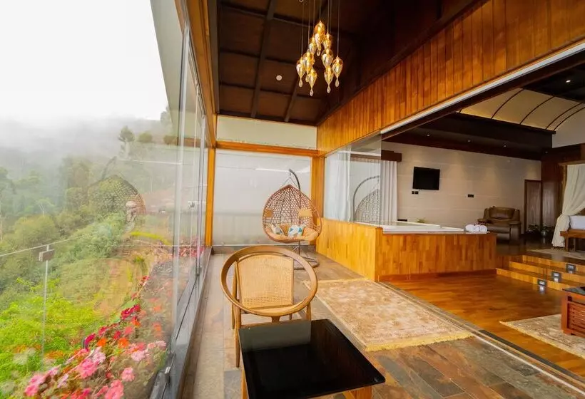 Hotelli Chandys Drizzle Drops Munnar Top Station