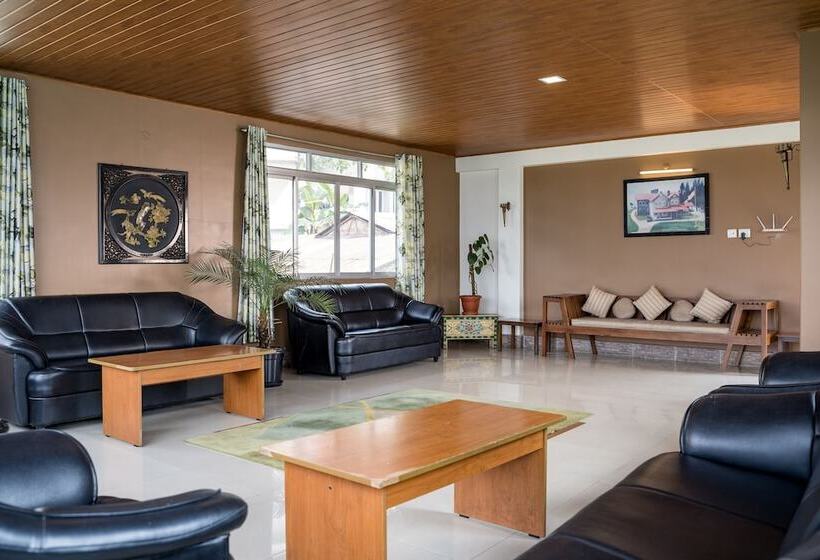 Szálloda Sparrow Juniper Tree 2 Min Walk To Mg Marg