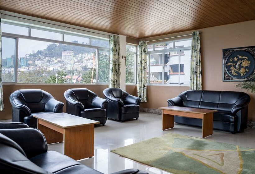 Szálloda Sparrow Juniper Tree 2 Min Walk To Mg Marg