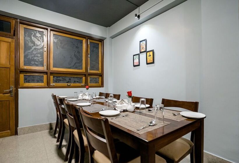 Szálloda Sparrow Juniper Tree 2 Min Walk To Mg Marg