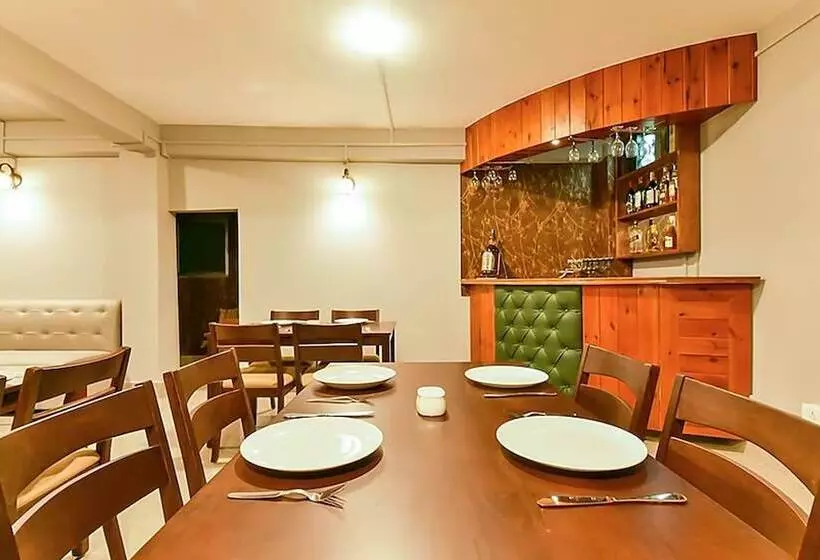 هتل Sparrow Juniper Tree 2 Min Walk To Mg Marg