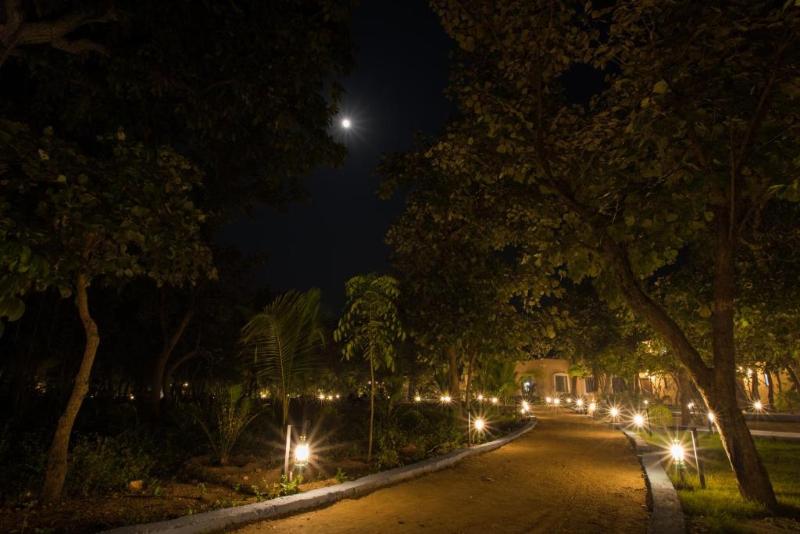 فندق Sterling Padam Pench