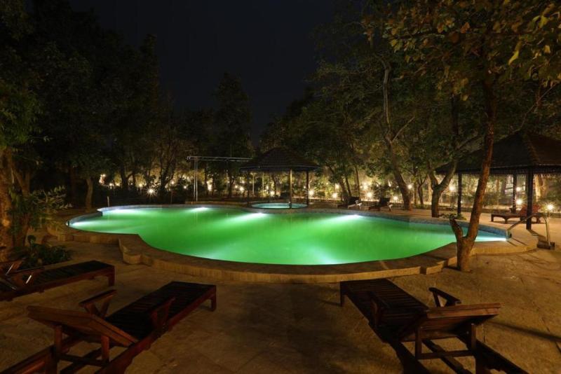 فندق Sterling Padam Pench