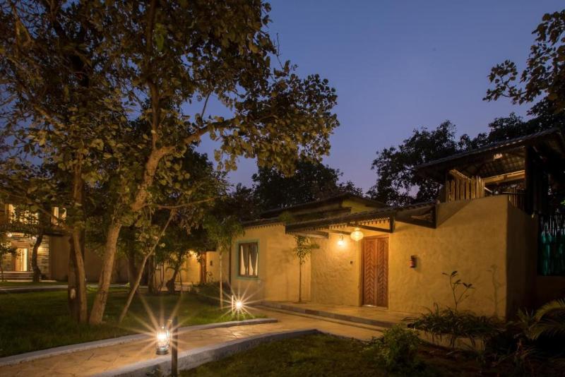 فندق Sterling Padam Pench