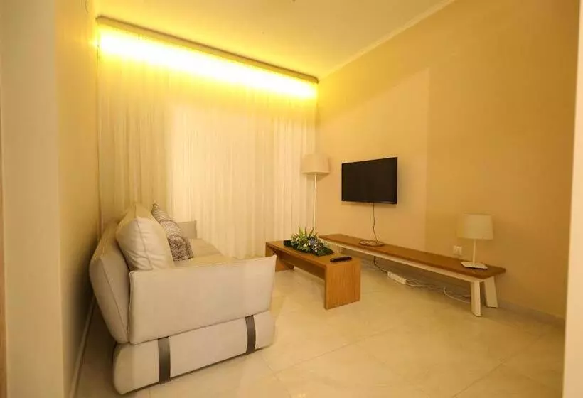 Artemis Plaza