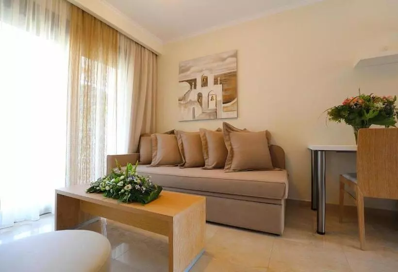Artemis Plaza