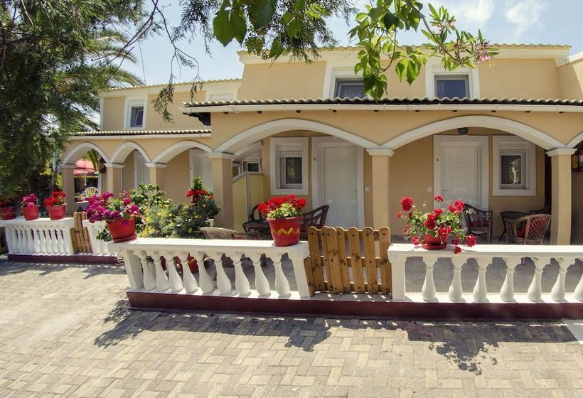 Eleni Family Apartments