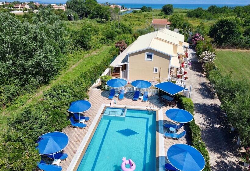 Eleni Family Apartments