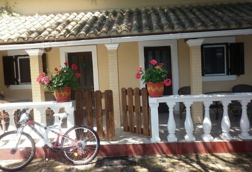 Eleni Family Apartments