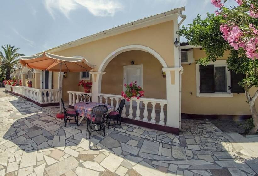 Eleni Family Apartments