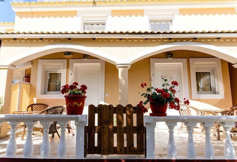 Eleni Family Apartments