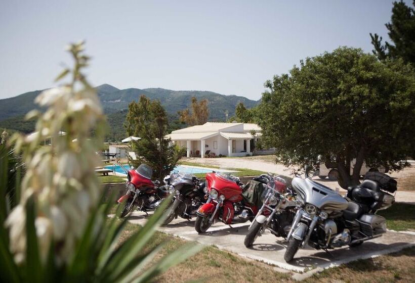 Elli Beach Apartments And Studios