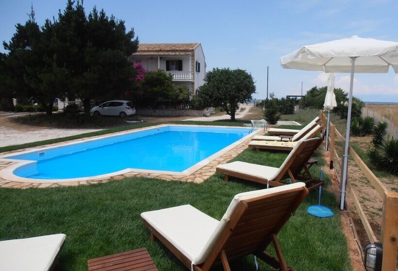 Elli Beach Apartments And Studios