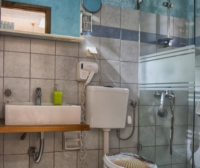 Elli Beach Apartments And Studios