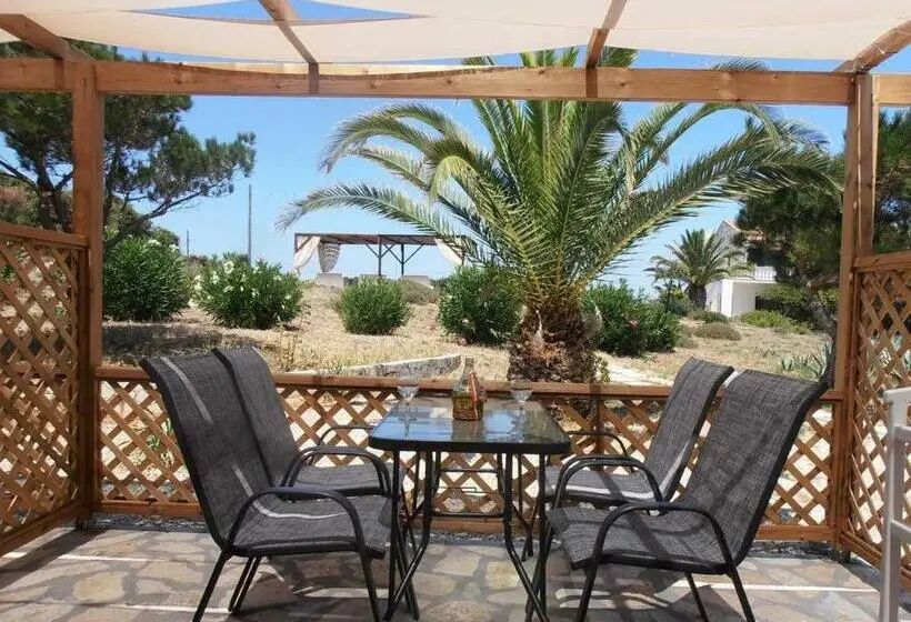 Elli Beach Apartments And Studios