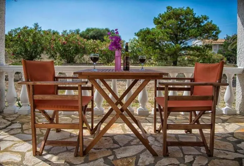 Elli Beach Apartments And Studios