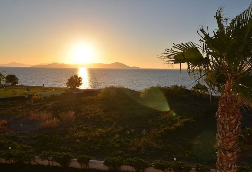 ホテル Costa Angela