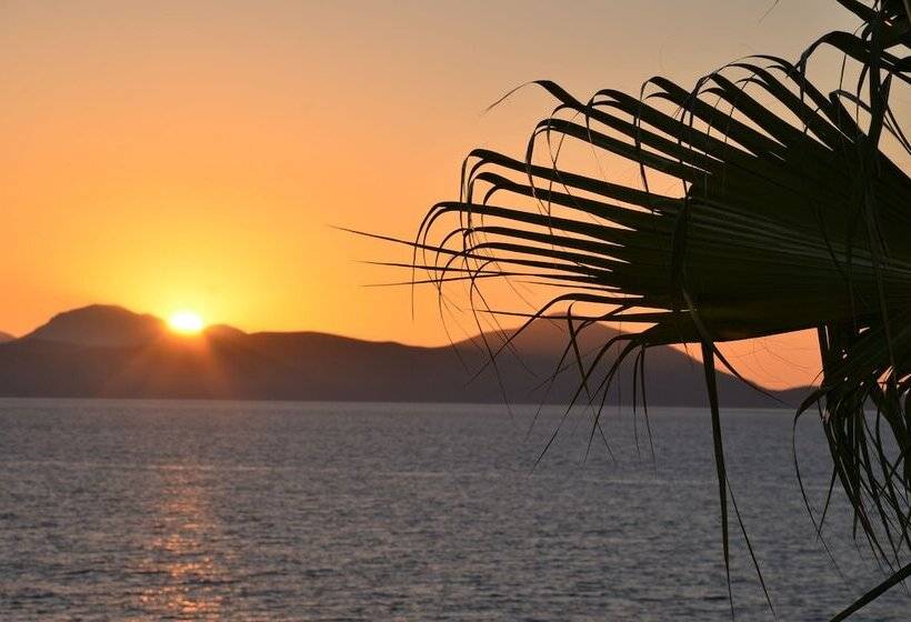 ホテル Costa Angela