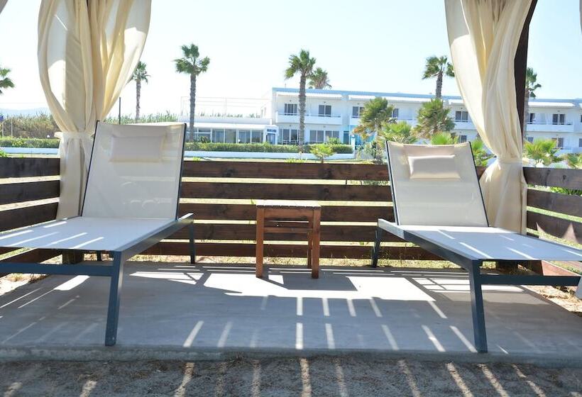 ホテル Costa Angela