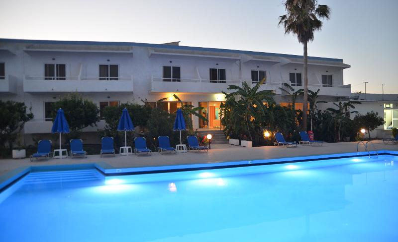 ホテル Costa Angela