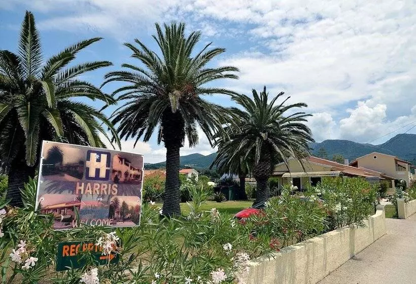 ホテル Feeloxenia Corfu Apartments