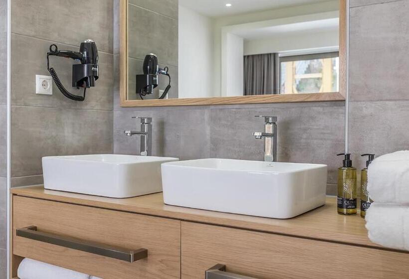 فندق Lilium Luxury Suites