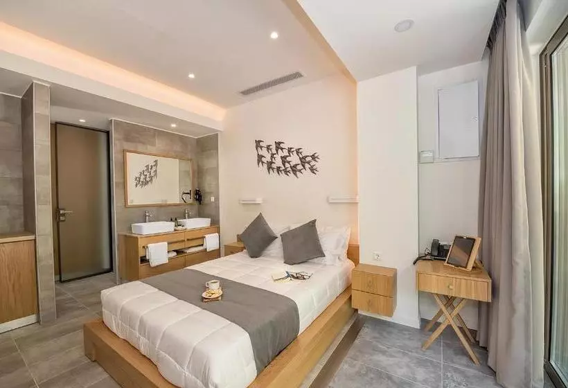ホテル Lilium Luxury Suites