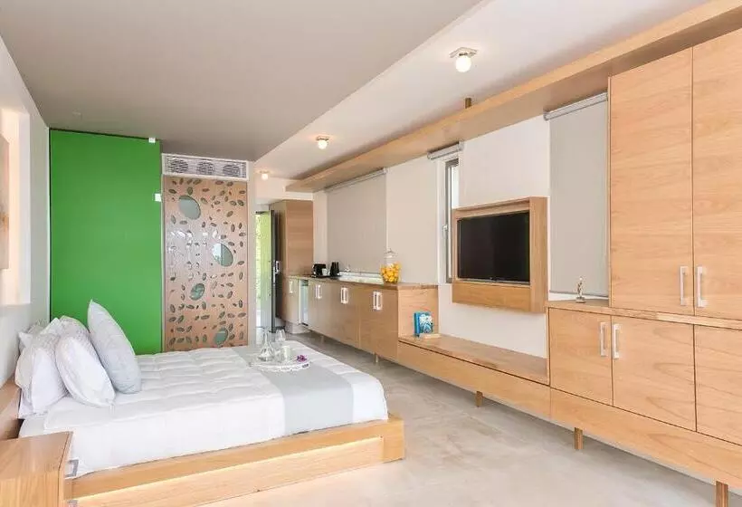 ホテル Lilium Luxury Suites