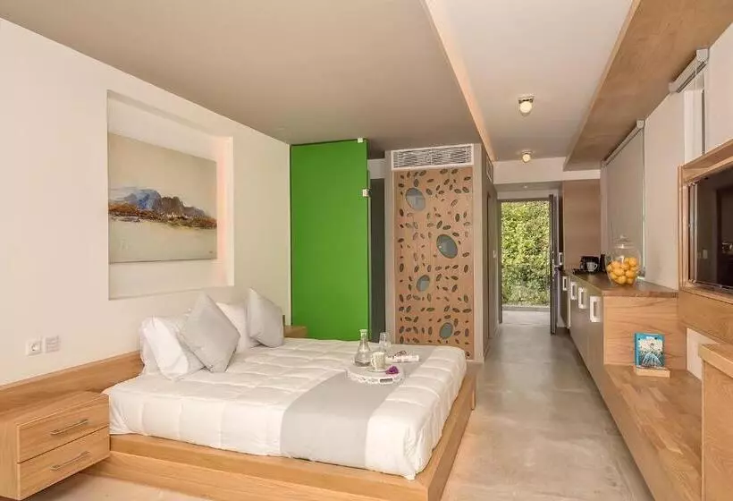 ホテル Lilium Luxury Suites