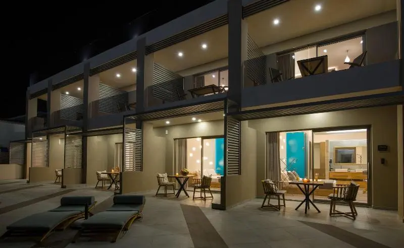 Hotelli Lilium Luxury Suites