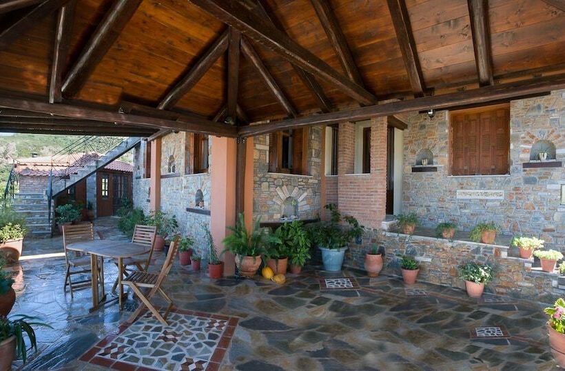 هتل Mansion Terpou