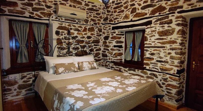 هتل Mansion Terpou