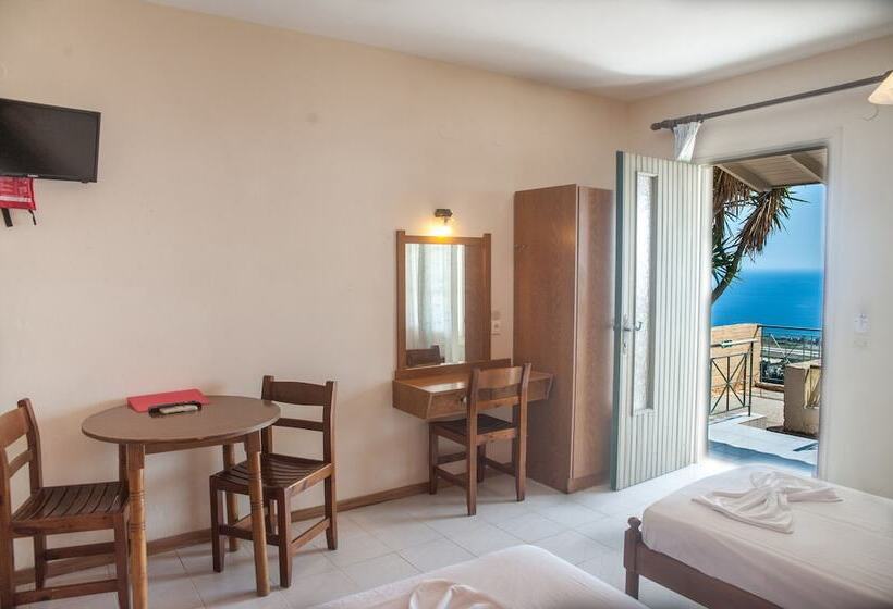 בית מלון כפרי Mouikis Sun Village