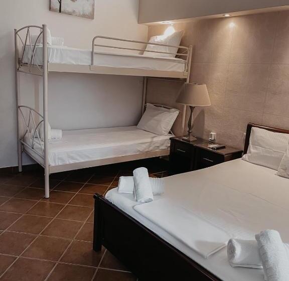 Hotel Studio Ristas 2