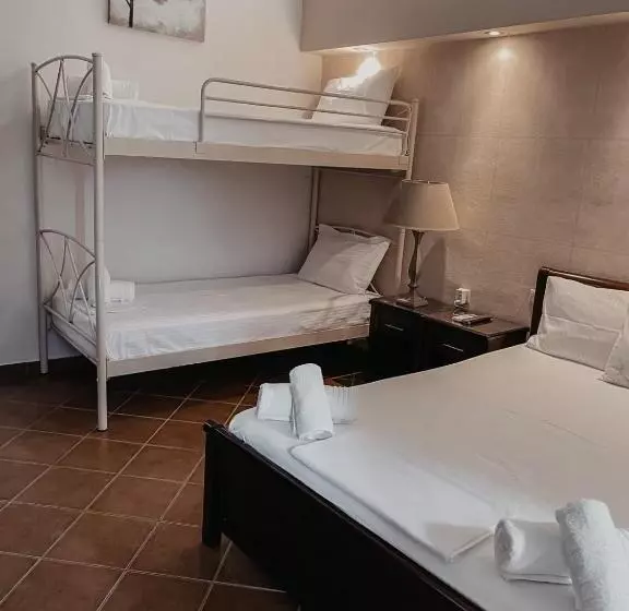 Hotel Studio Ristas 2