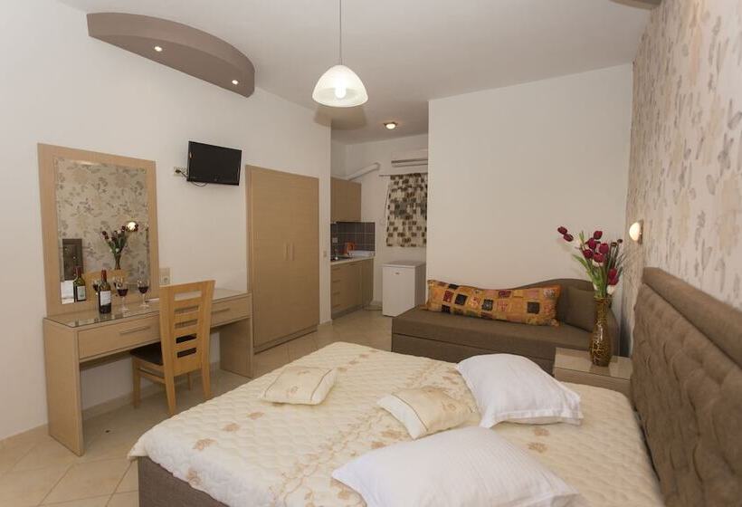 Hotel Studio Ristas 2