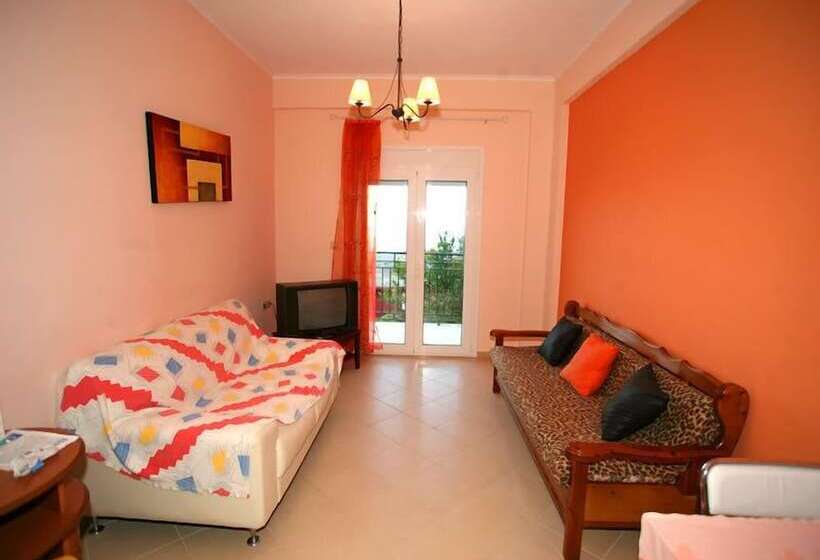 Hotel Studio Ristas 2