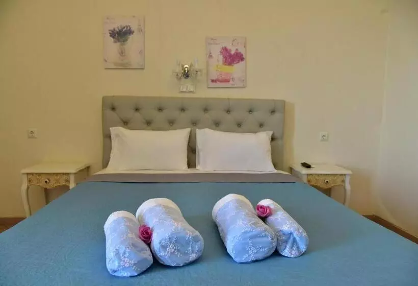 Petrakis Sea View