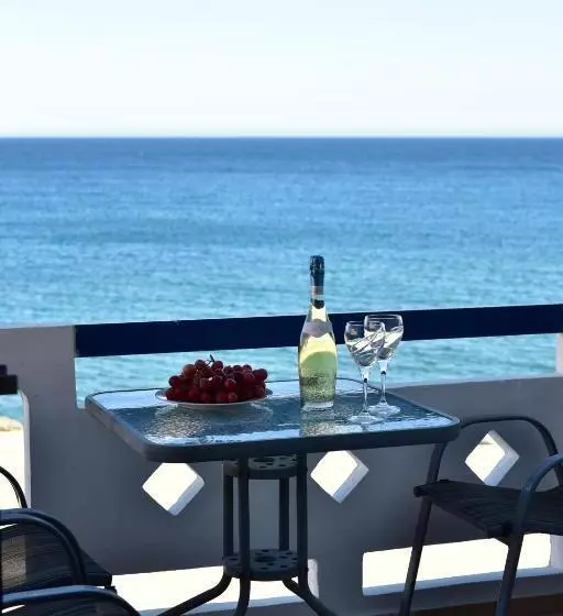 Petrakis Sea View