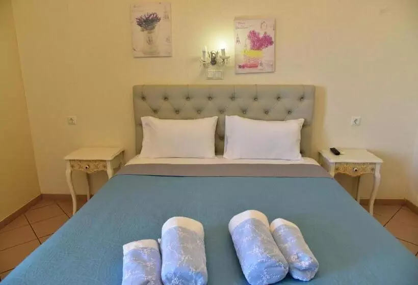 Petrakis Sea View