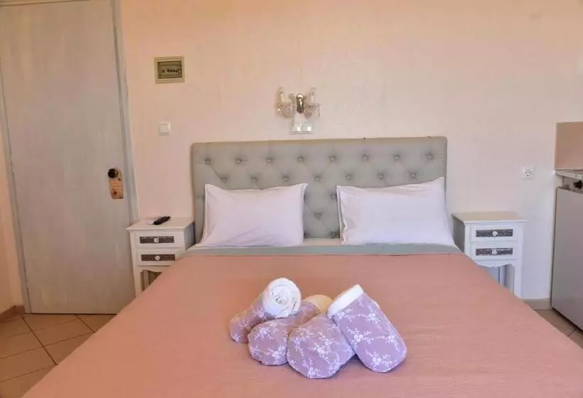 Petrakis Sea View
