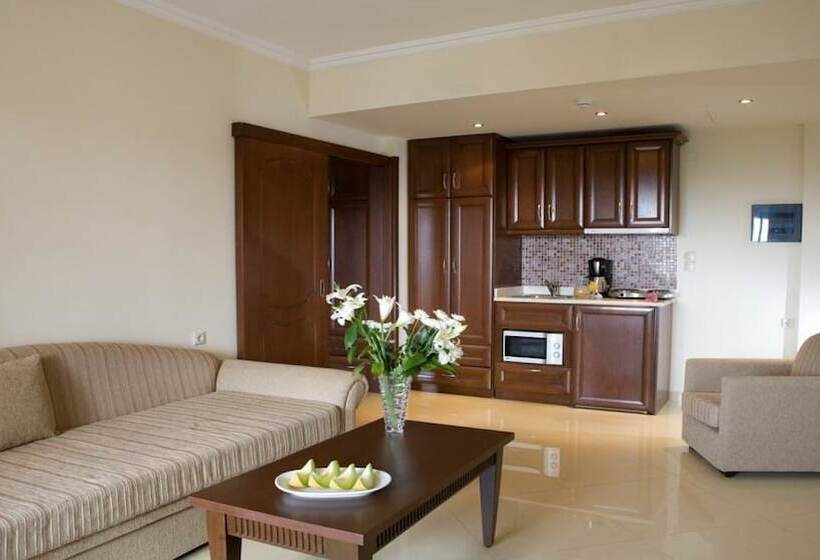 Royal Nidri Hotel & Apartments