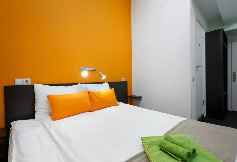 Station Hotel A1