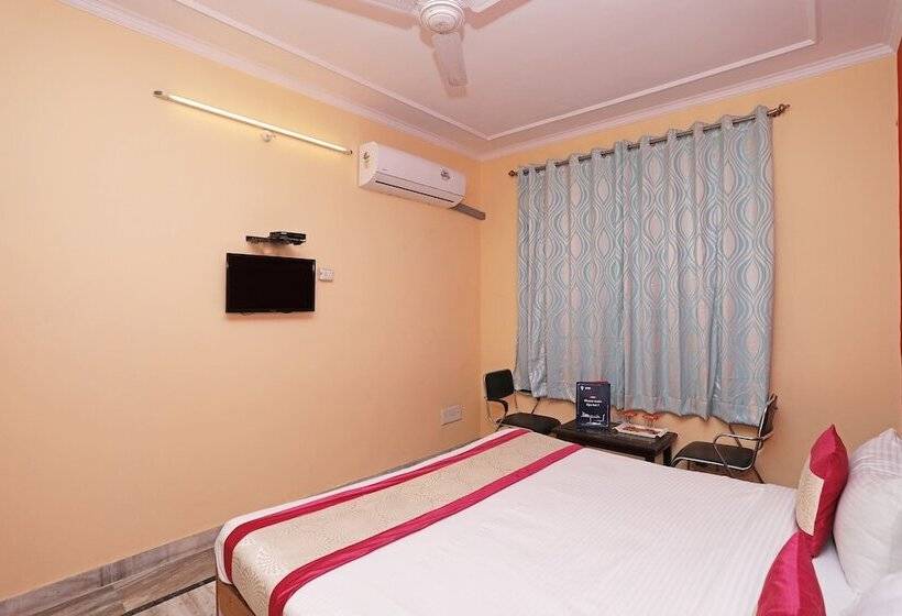 Collection O 1425 Hotel Sk Paradise