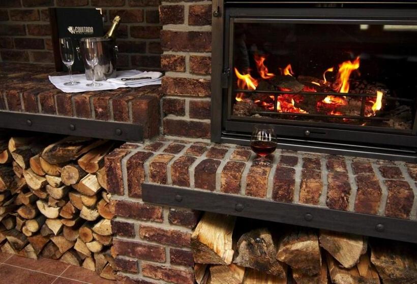 Equitana Hotel Resort